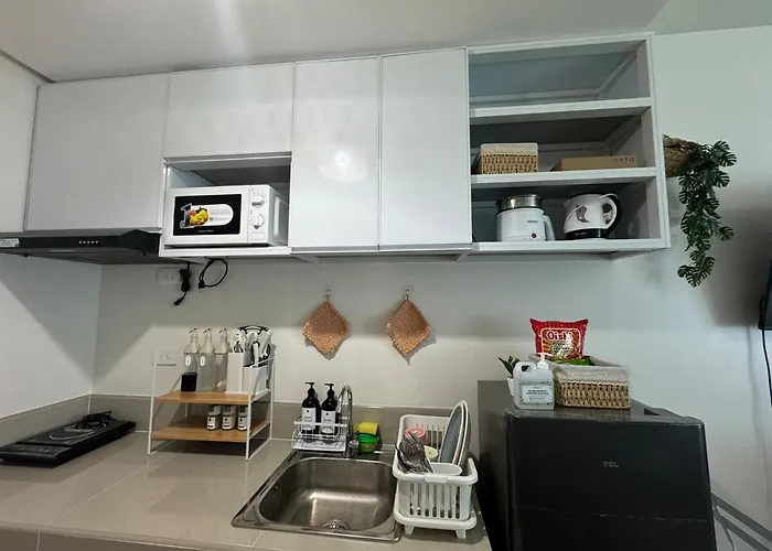 Tampisaw Alon - Coastal Boho Unit With Pool, Karaoke, 100mbps Wifi Apartamento Manila